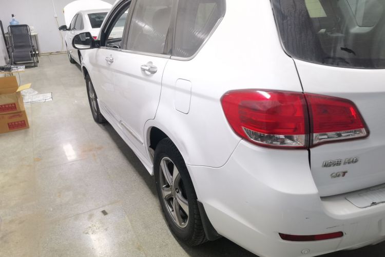 哈弗H6 2016款 升级版 1.5T 手动两驱精英型车身外观4