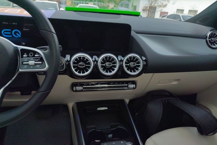 奔驰EQA 2022款 EQA 260局部细节16