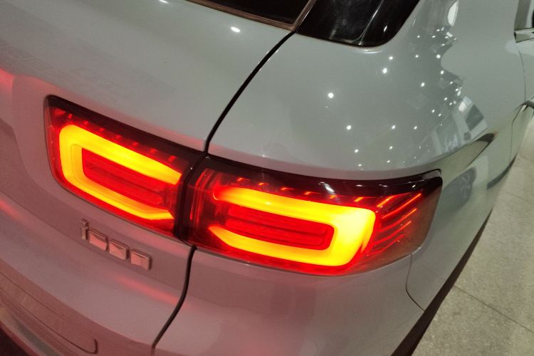 吉利汽车 吉利icon 2020款 1.5TD i9 BSG车身外观9