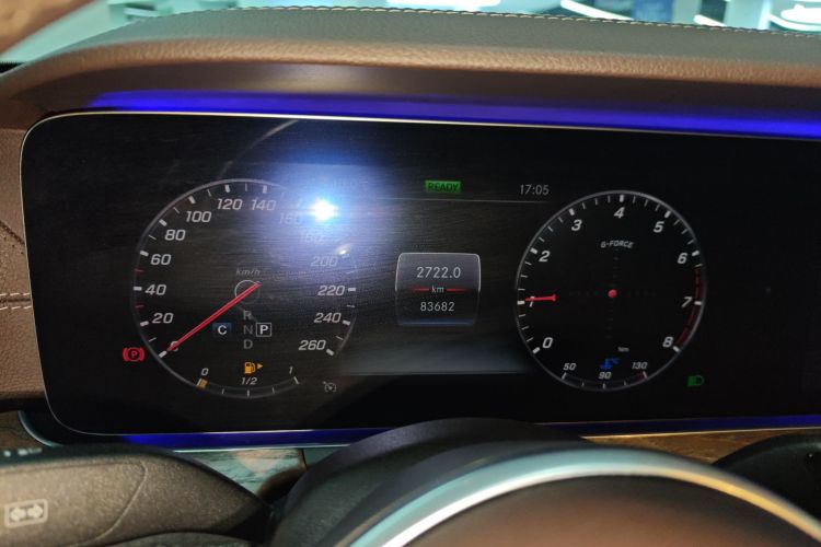 奔驰E级 2019款 E 260 L局部细节14