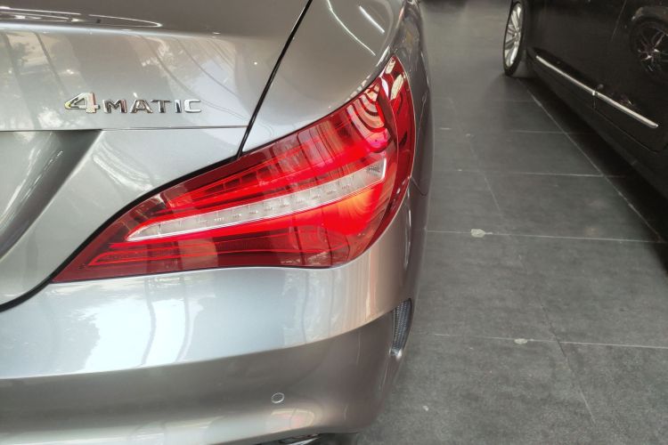 奔驰CLA 2017款 改款 CLA 220 4MATIC车身外观6004