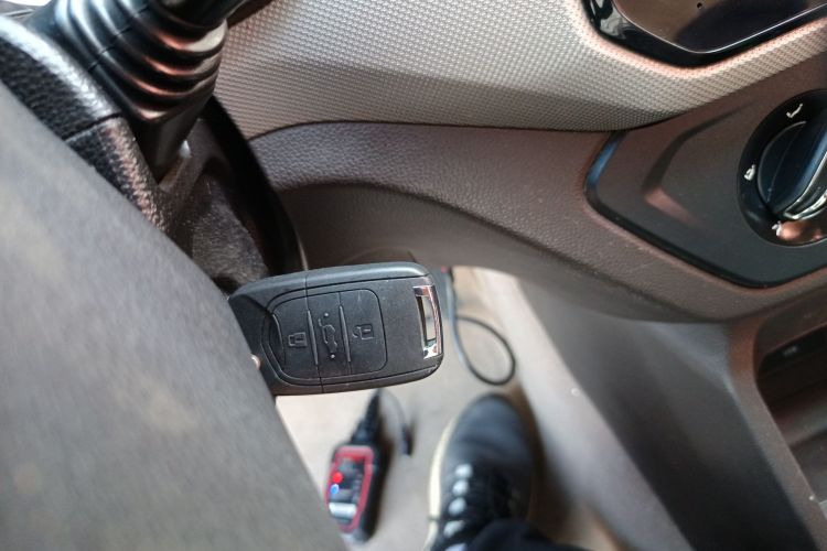 五菱汽车 五菱宏光 2018款 1.5L S舒适型L2B中控内饰11