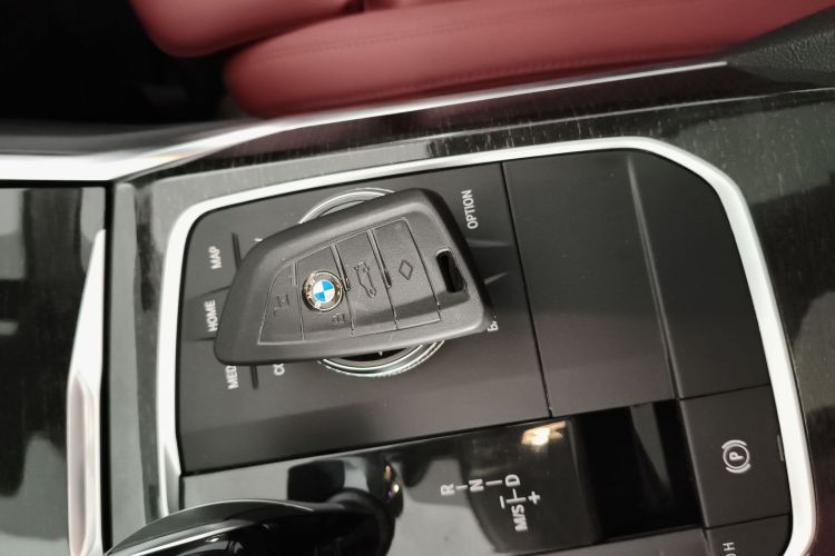 宝马3系 2021款 改款 325Li M运动套装中控内饰11