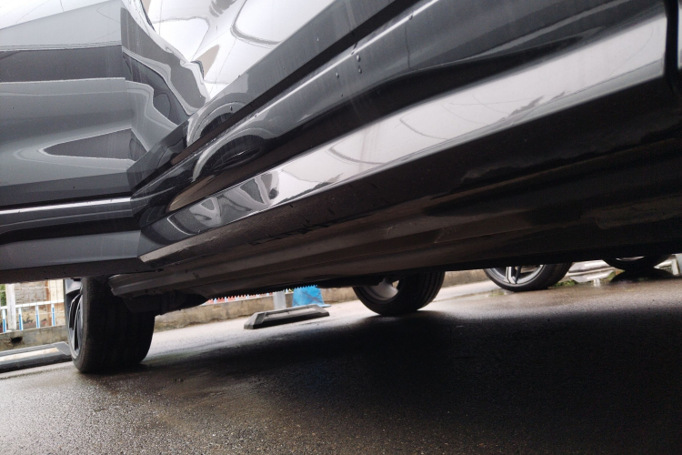 奥迪Q2L 2023款 35TFSI 豪华动感型机舱底盘29