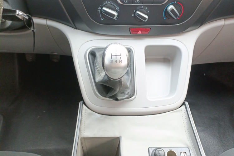 江淮瑞风 瑞风M3 2022款 创客版 1.5T 豪华型中控内饰18