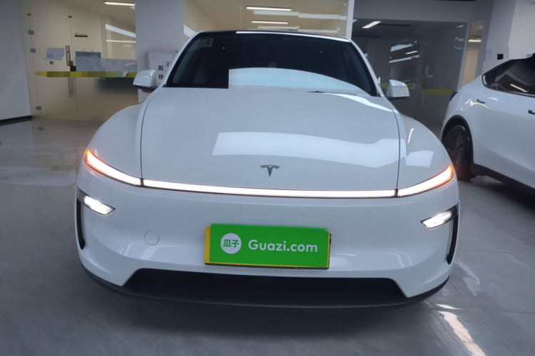 特斯拉 Model Y 2025款 长续航全轮驱动版车身外观6001