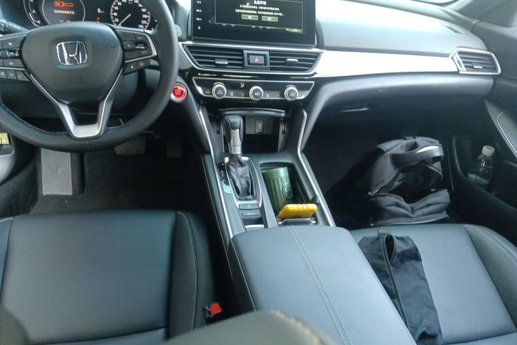 本田 英仕派 2022款 260TURBO 精致版中控内饰18