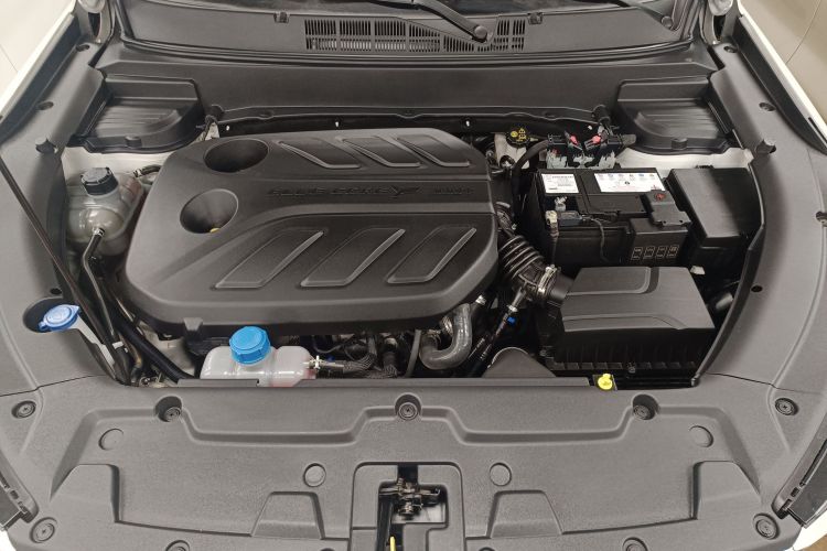 长安欧尚X5 2021款 1.5T DCT旗舰型机舱底盘24