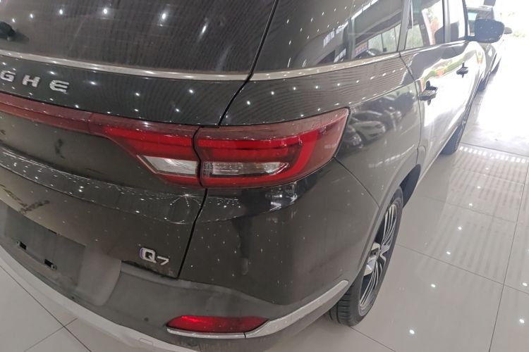 北汽昌河Q7 2018款 1.5T CVT精英型车身外观9