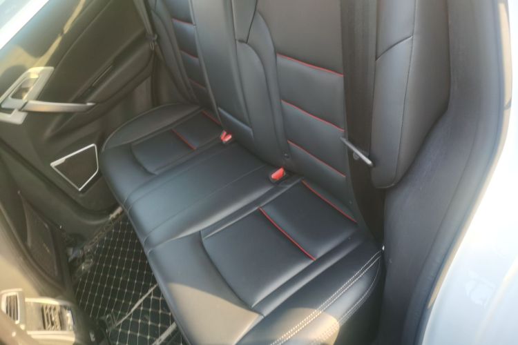 吉利汽车 博越 2018款 1.8TD 自动两驱智联型4G互联版中控内饰7004