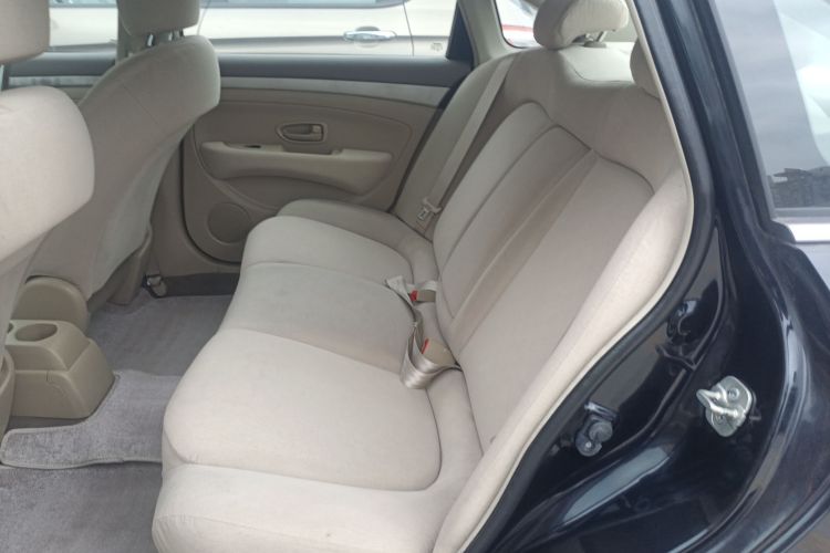 日产 轩逸 2012款 经典 1.6XE 自动舒适版中控内饰7004