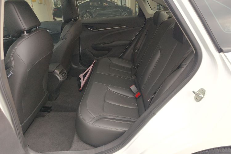 别克 英朗 2021款 改款 1.3T 自动轻混动精英型中控内饰21