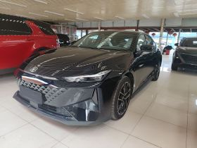 长安UNI-V 智电iDD 2024款 蓝鲸智电iDD 136km 智尊型