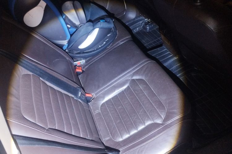 大众 迈腾(进口) 2012款 旅行版 2.0TSI 舒适型中控内饰7004