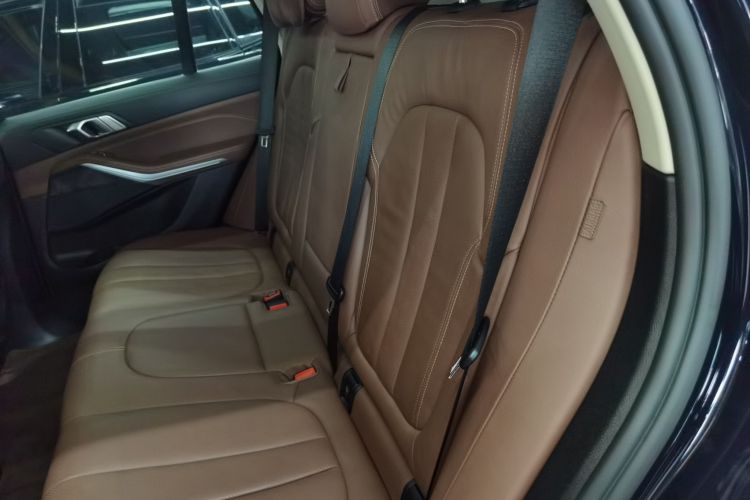 宝马X5(进口) 2020款 xDrive30i M运动套装中控内饰7004