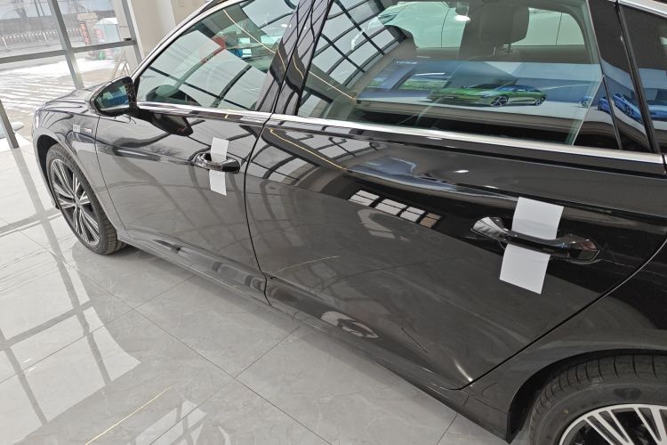 奥迪A6L 2026款 45 TFSI quattro 臻选动感型车身外观6003