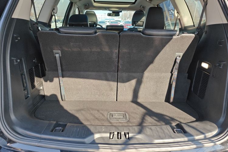 福特 锐界 2017款 EcoBoost 245 四驱运动型 7座机舱底盘23