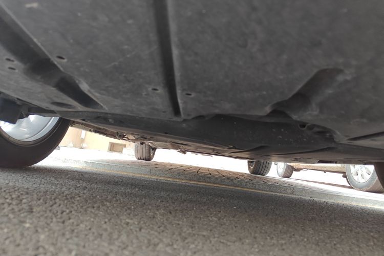 丰田 赛那SIENNA 2024款 2.5L混动 至尊版局部细节9008