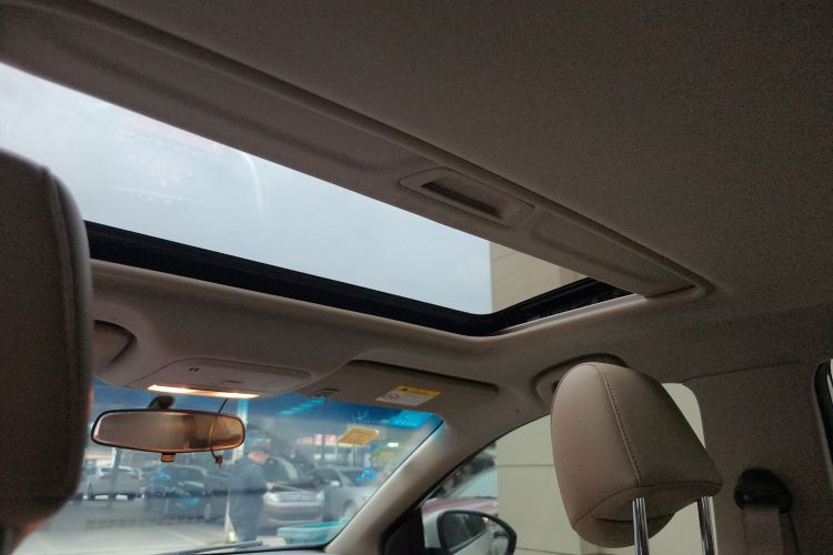 别克 英朗 2017款 15N 自动精英型中控内饰22