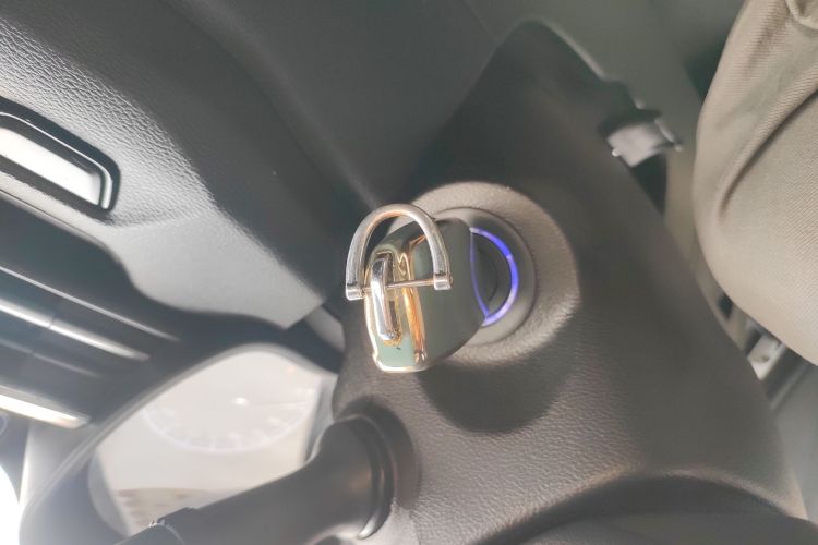 吉利汽车 远景X3 2021款 PRO 1.5L 手动精英型中控内饰11