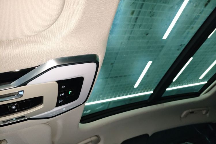 红旗H9 2024款 2.0T 旗畅 私享风尚版中控内饰22