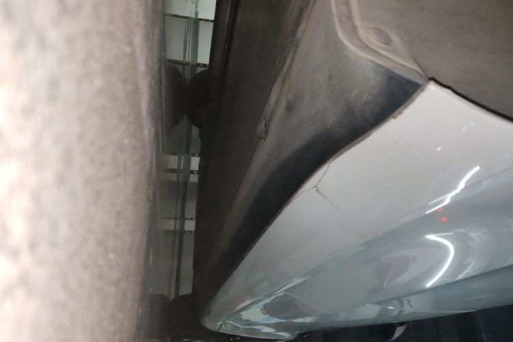 特斯拉 Model 3 2023款 后轮驱动版局部细节9002