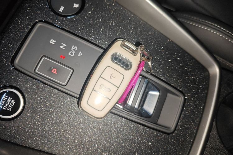 奥迪A3 2023款 改款 Sportback 35 TFSI 时尚运动型中控内饰11