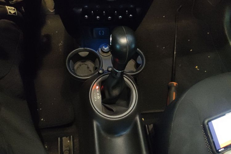 MINI 2011款 1.6L ONE中控内饰18