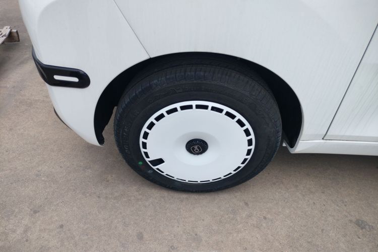 奇瑞新能源 QQ冰淇淋 2024款 青春版 205km圣代车身外观6007