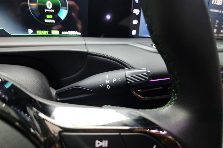 岚图汽车 岚图FREE 2025款 318 318km 后驱环游版局部细节18