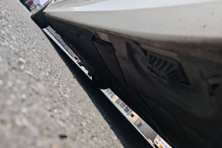 宝马5系新能源 2019款 改款 530Le 先锋版机舱底盘30