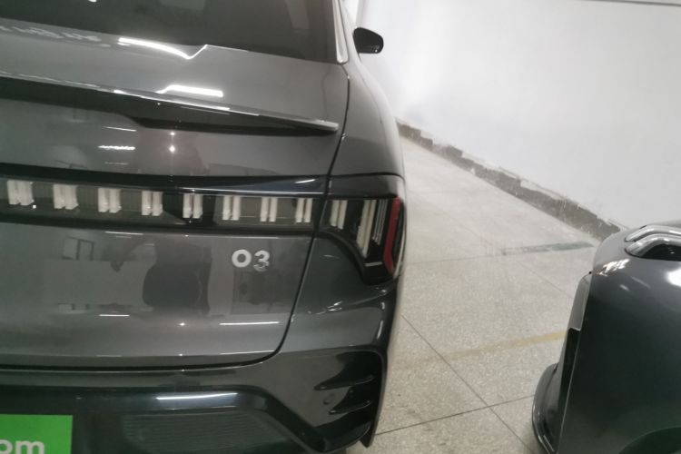 领克03 2023款 2.0TD DCT劲Halo车身外观9