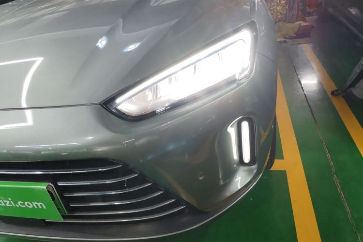 鸿蒙智行 问界M5 2022款 增程四驱性能版局部细节36