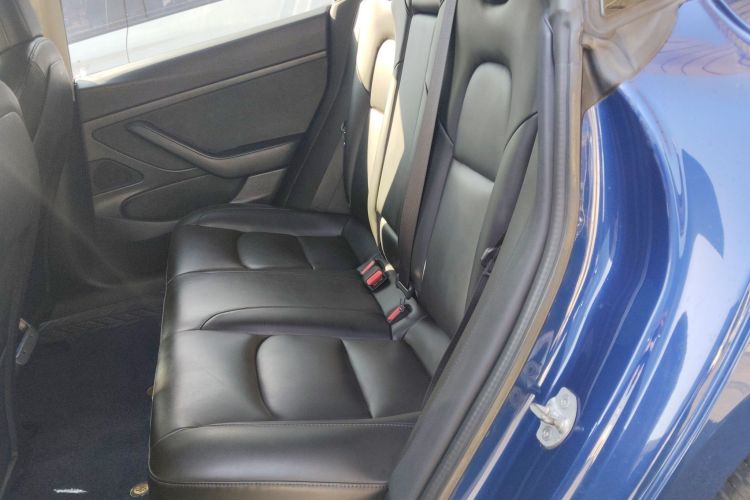 特斯拉 Model 3 2019款 标准续航后驱升级版中控内饰21
