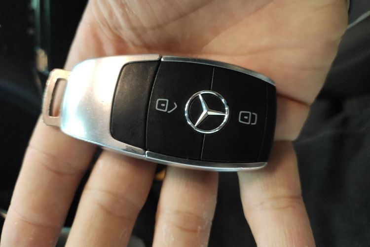 奔驰B级 2020款 B 200 动感型中控内饰11