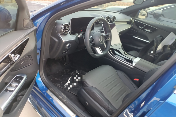 奔驰C级 2022款 改款 C 200 L 运动版中控内饰20