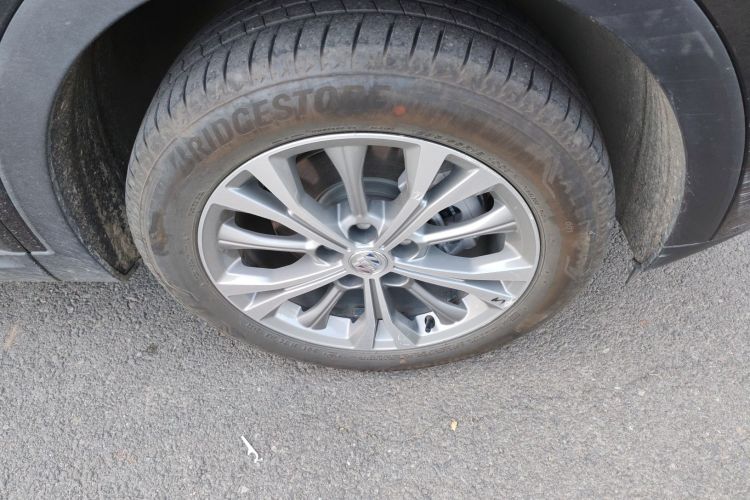 别克 2022款 昂科威Plus 652T 五座豪华型车身外观6007