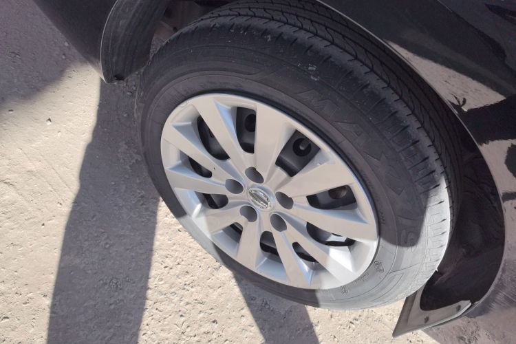 日产 轩逸 2021款 经典 1.6XE CVT舒适版车身外观6008