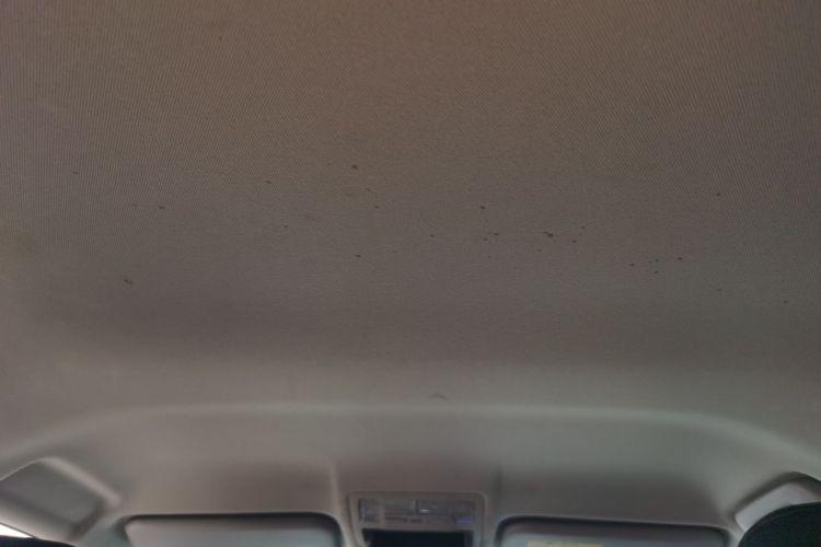 丰田 卡罗拉 2017款 改款 1.2T S-CVT GL局部细节22