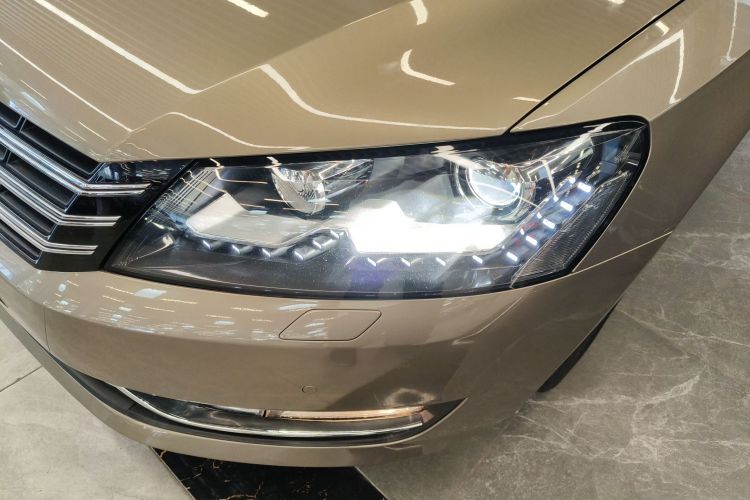 大众 帕萨特 2014款 1.8TSI DSG御尊版局部细节36