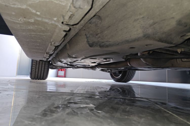 奔驰M级 2014款 ML 320 4MATIC局部细节9001