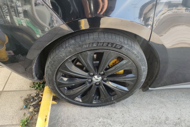 蔚来ET5T 2023款 75kWh Touring车身外观6008