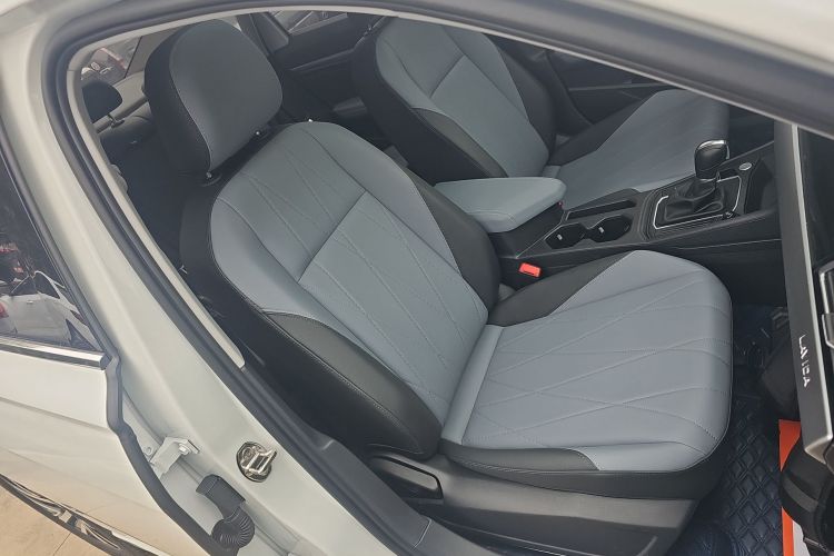 大众 朗逸 2023款 1.5L 自动五百万版局部细节41