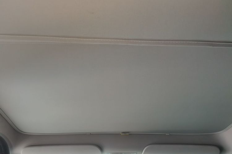 特斯拉 Model Y 2022款 改款 后轮驱动版中控内饰22