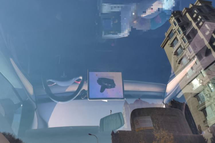 特斯拉 Model Y 2022款 后轮驱动版中控内饰22