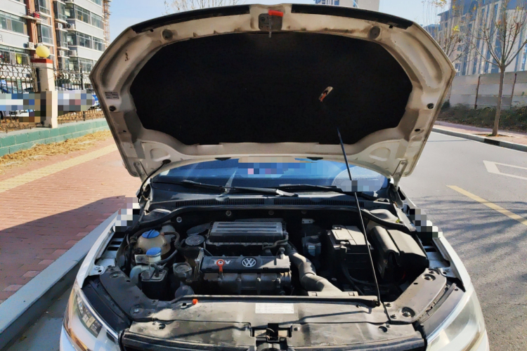 大众 速腾 2012款 1.6L 手动舒适型局部细节24