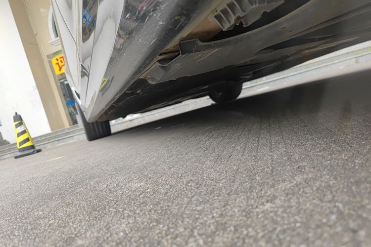 宝马5系 2018款 528Li 上市特别版局部细节9002