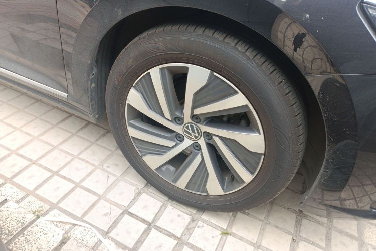 大众 帕萨特新能源 2020款 430PHEV 混动豪华版 国VI车身外观6007