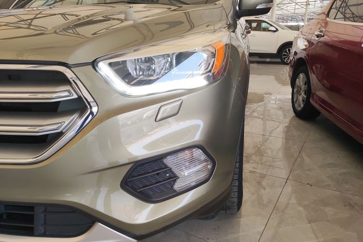 福特 翼虎 2017款 EcoBoost 245 四驱豪翼型局部细节36