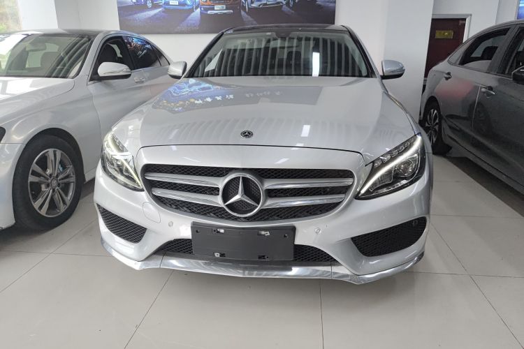 奔驰C级 2018款 C 200 L 运动版车身外观2